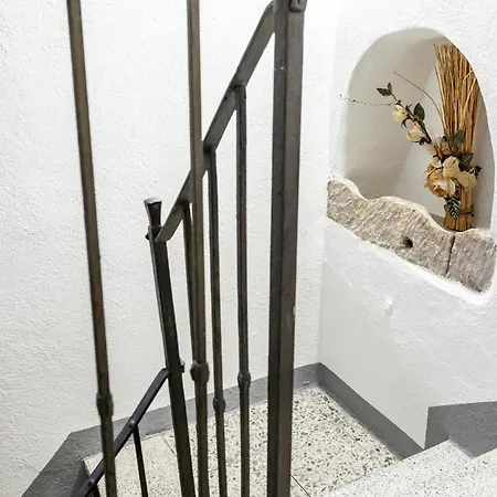 Di Corte Πανδοχείο Bosa